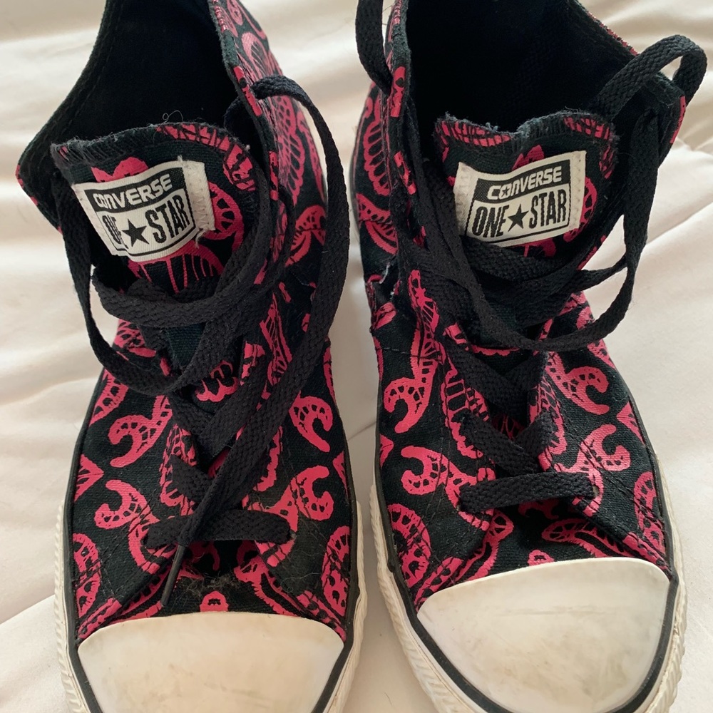 Black Converse High Tops with Pink Skulls
